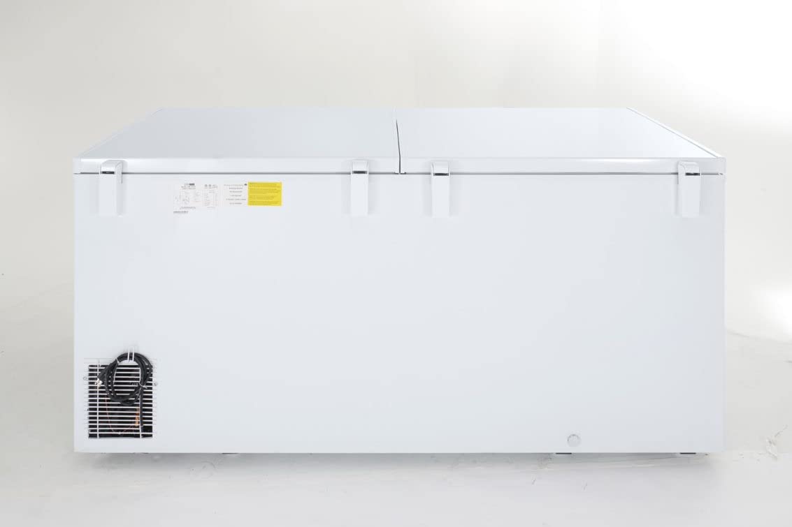 White 30 Cu Ft Chest Freezer W76065